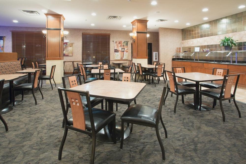 Holiday Inn Express & Suites Trinidad By Ihg المظهر الخارجي الصورة
